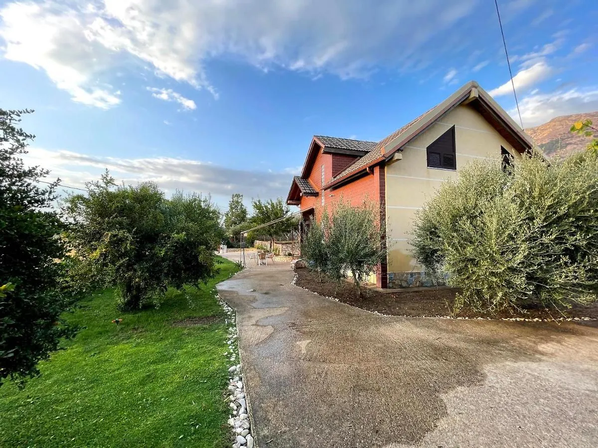 Green Coast Villa - Tragjas Village Vlorë Albánie